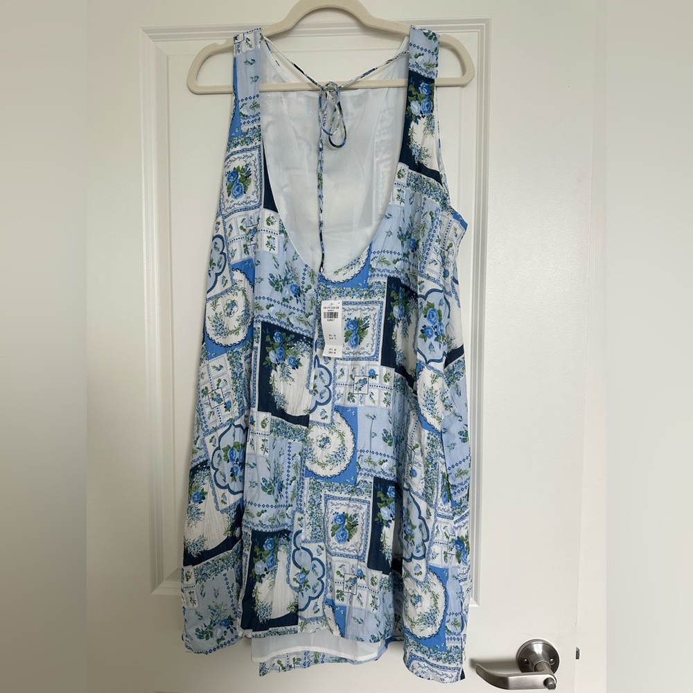 Abercrombie & Fitch Light Blue Floral Open-Back Trapeze Mini Dress Size XL Tall - Picture 3 of 13